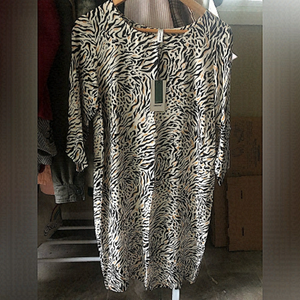 SOYACONCEPT NWT lightweight dress